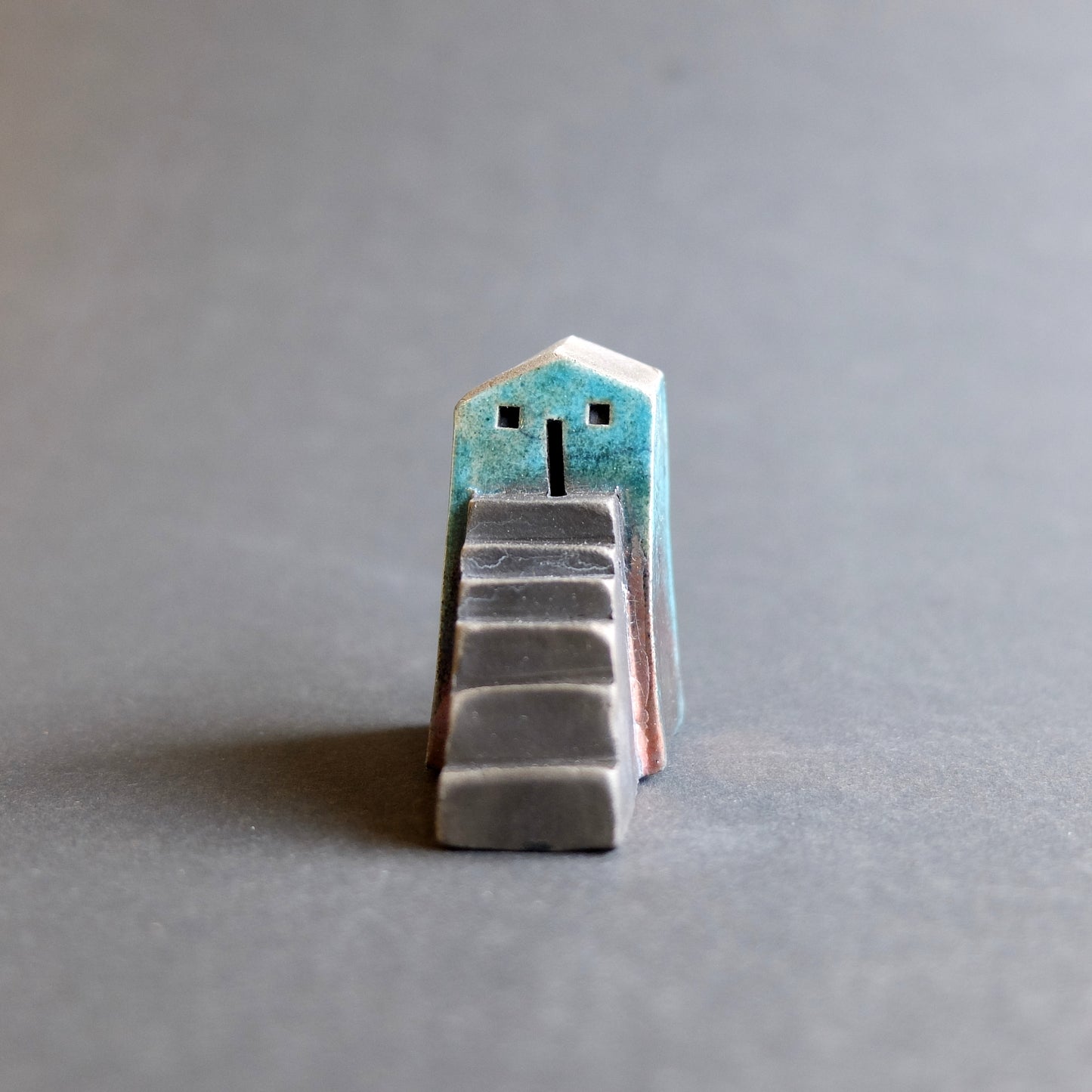 MINI HUS 10
